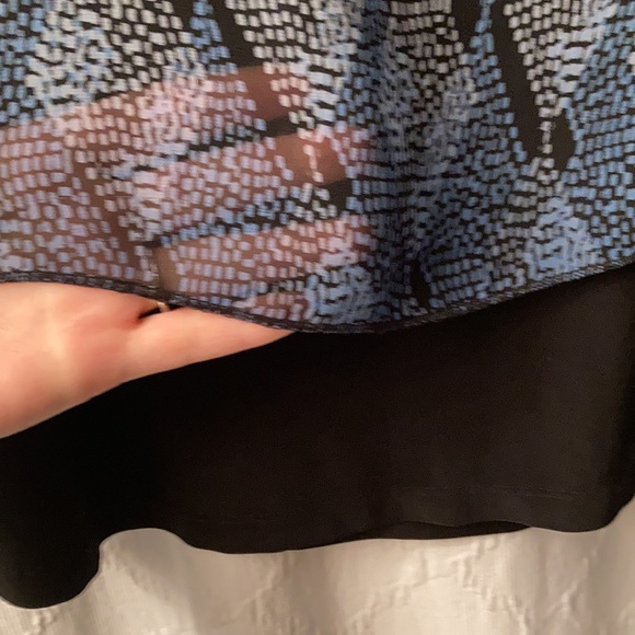 Fluttery summer tank top - Picture 3 of 11